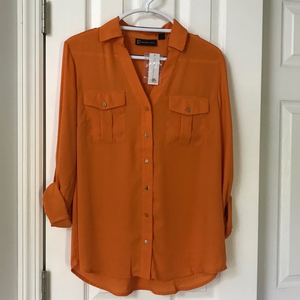 🎉HPx2🎉 Roll-Tab Utility Shirt in Sunrise Orange - Picture 2 of 7